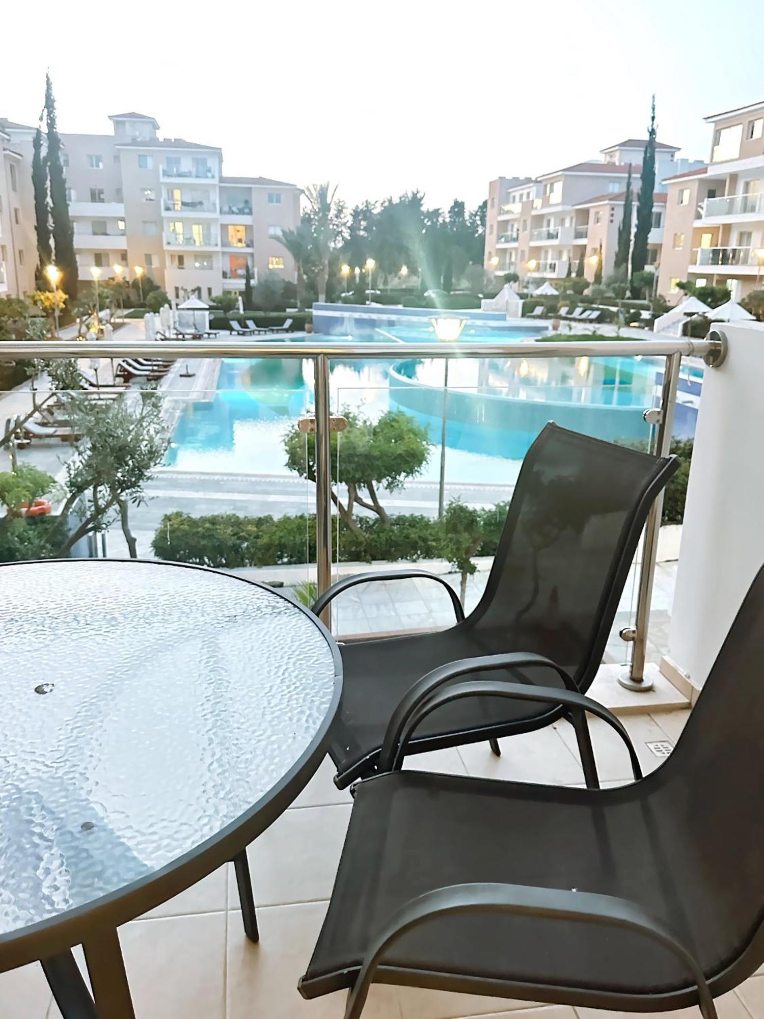 Апартаменти Elysia Park Ameliya 202 Пафос Екстер'єр фото